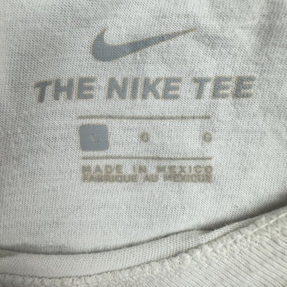 The Nike Tee Extremely Offensive "Make It Take It"  Men L White Graphic Print - Picture 6 of 12